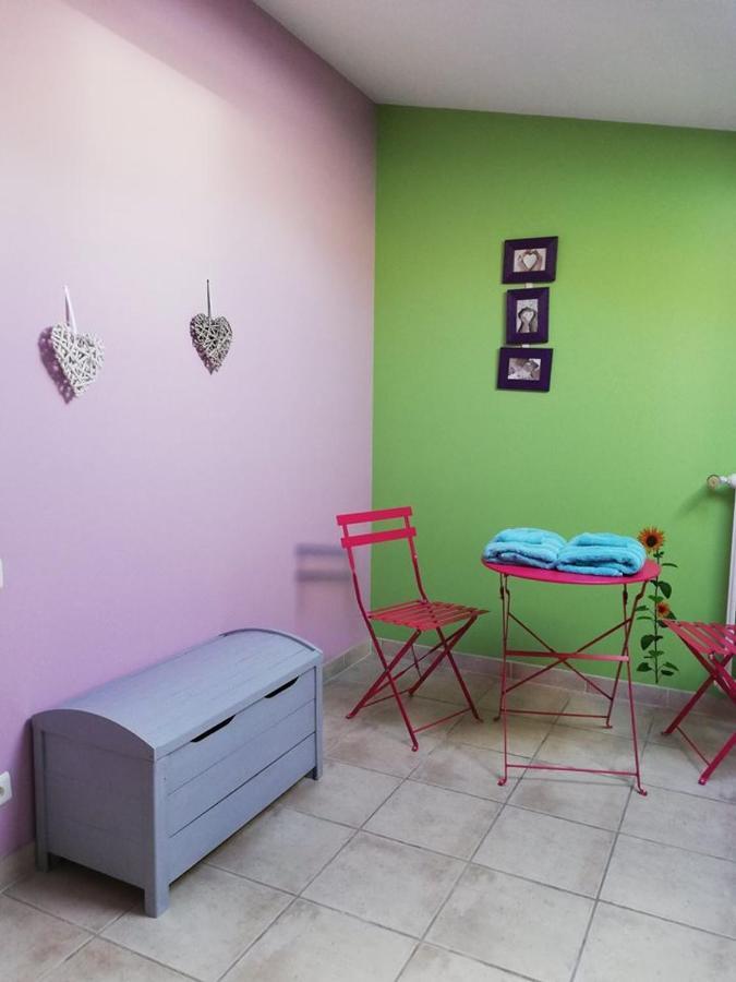 Bed and Breakfast La Goutadou Cabannes Exterior foto
